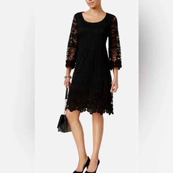 Alfani Dresses & Skirts - Black Alfani cocktail laced Dress size M